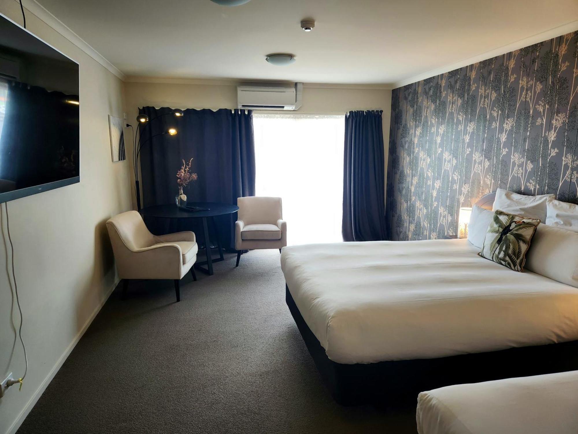 B-Ks Premier Motel Palmerston North Eksteriør bilde