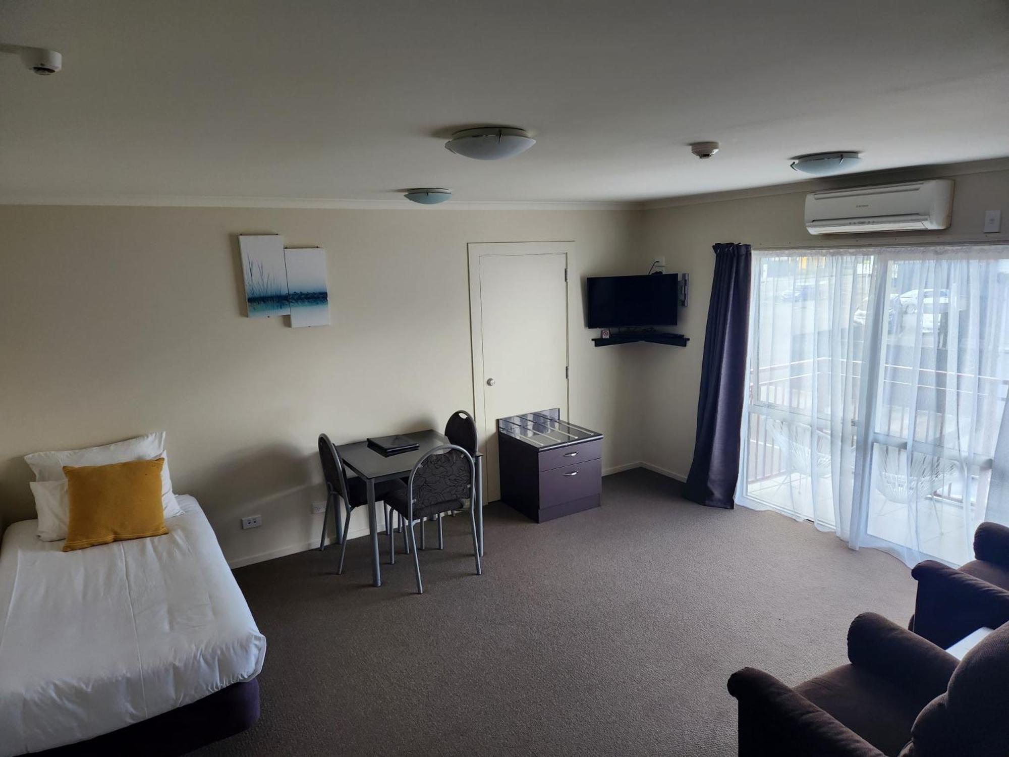 B-Ks Premier Motel Palmerston North Eksteriør bilde