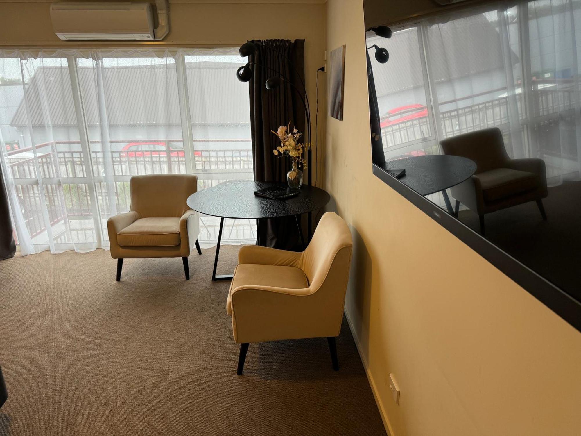 B-Ks Premier Motel Palmerston North Eksteriør bilde